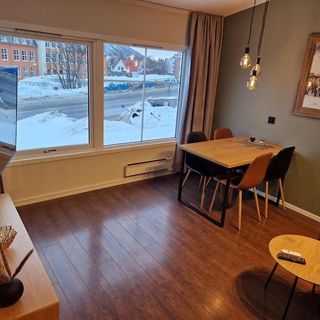 Central With A View Tromso Ruang foto